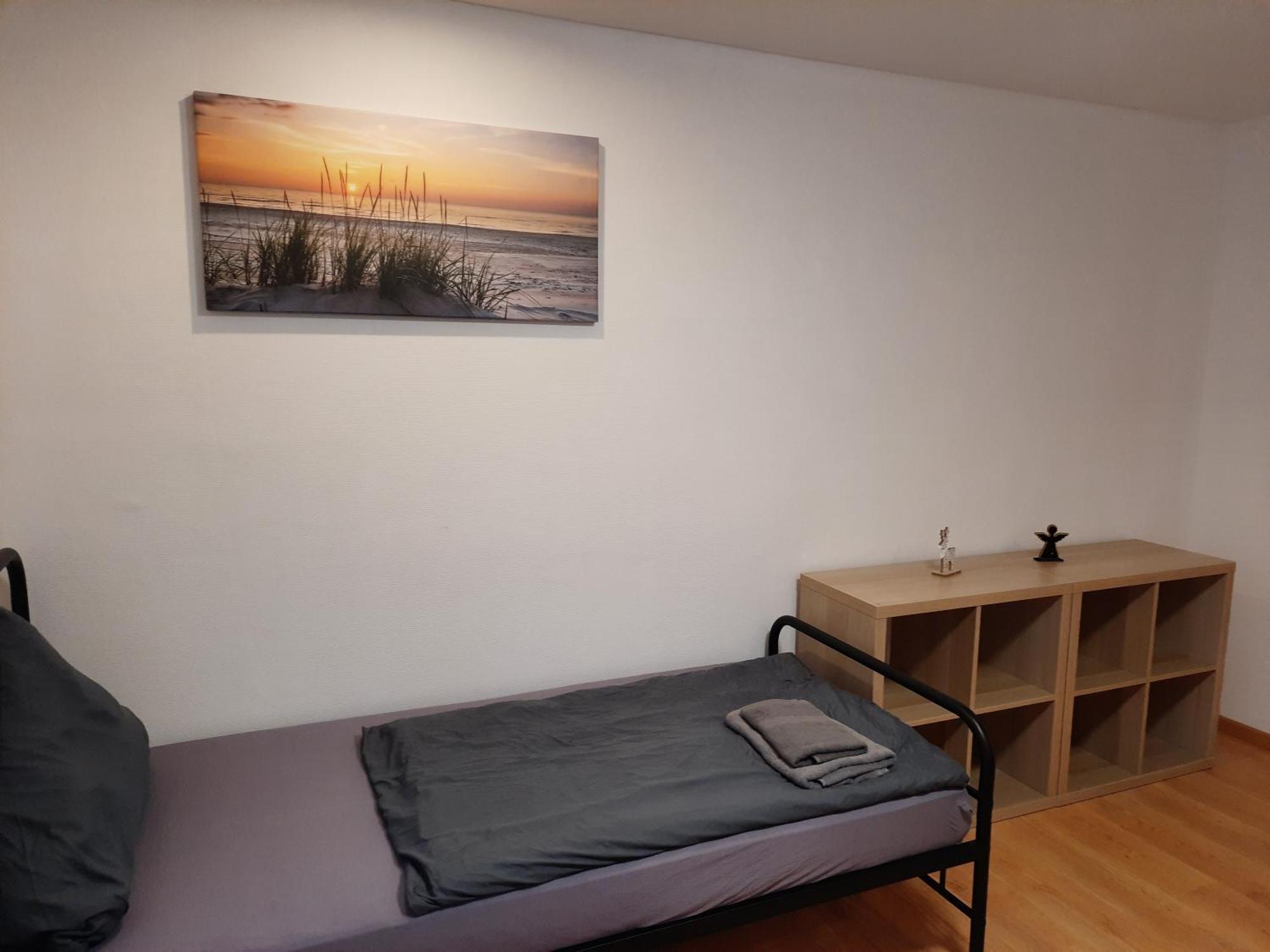 Ferienwohnung Sarah klein aber fein Wellesweiler Zimmer foto